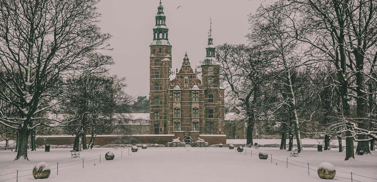Rosenborgs slott i Köpenhamn på vintern 