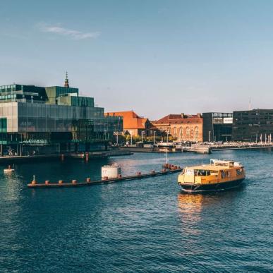 BLOX hus bl.a. Dansk Arkitektur Center.