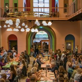 Communal dining Absalon